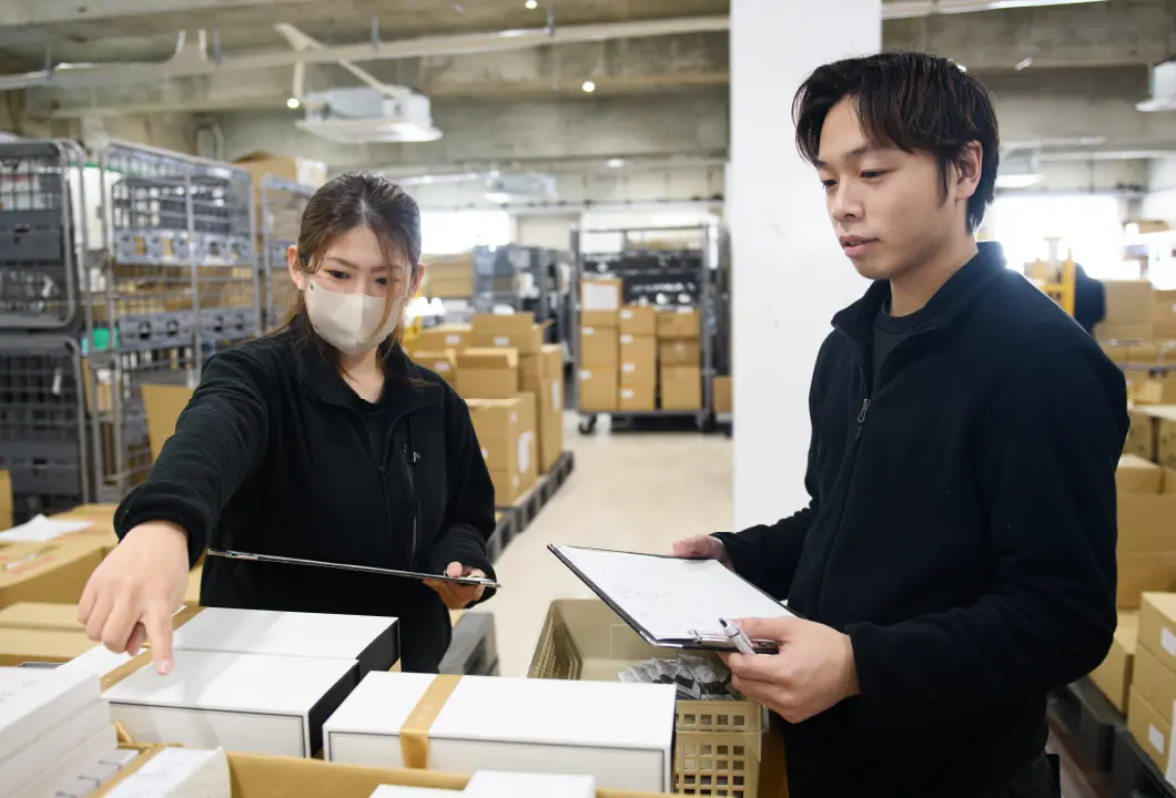 [写真]新規案件の作業は一つ一つ確認